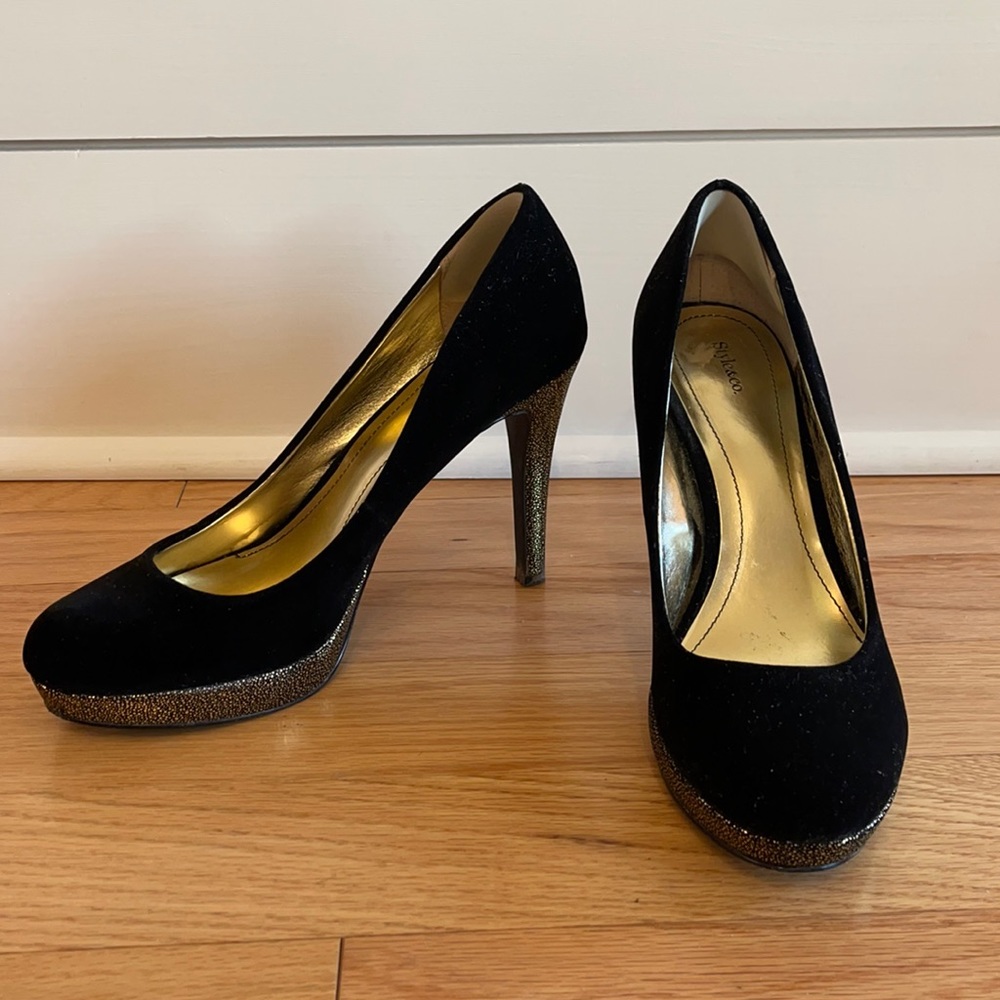 Velvet Black & Gold Heels